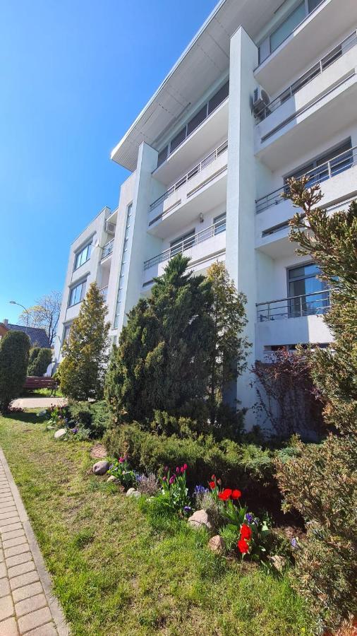 Spacious Condo 5 Min To Jurmala Beach Dış mekan fotoğraf